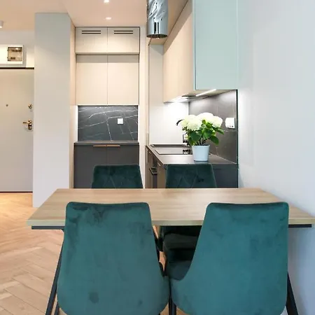 Nowoczesny Apartament Przy Arsenale Appartamento Breslavia